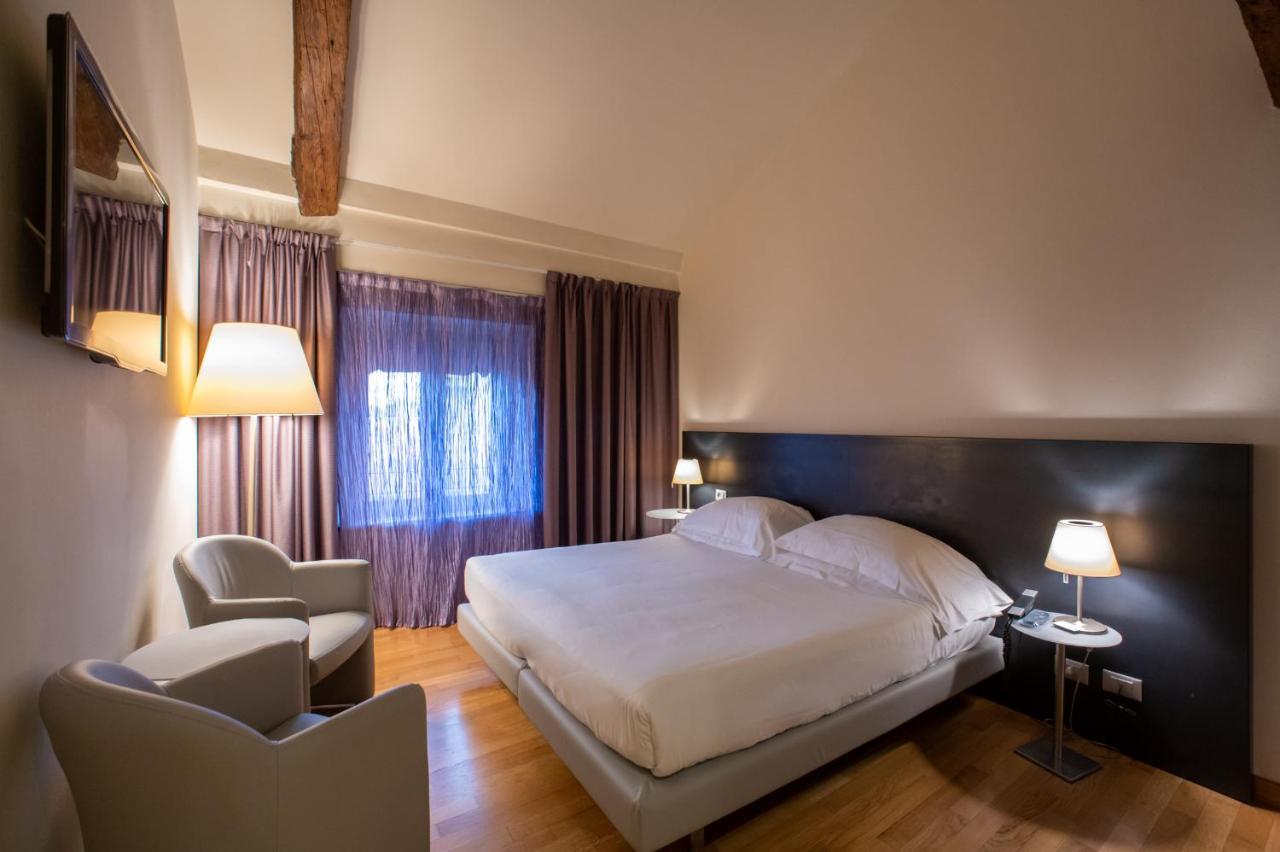 Hotel Annunziata Феррара Екстер'єр фото