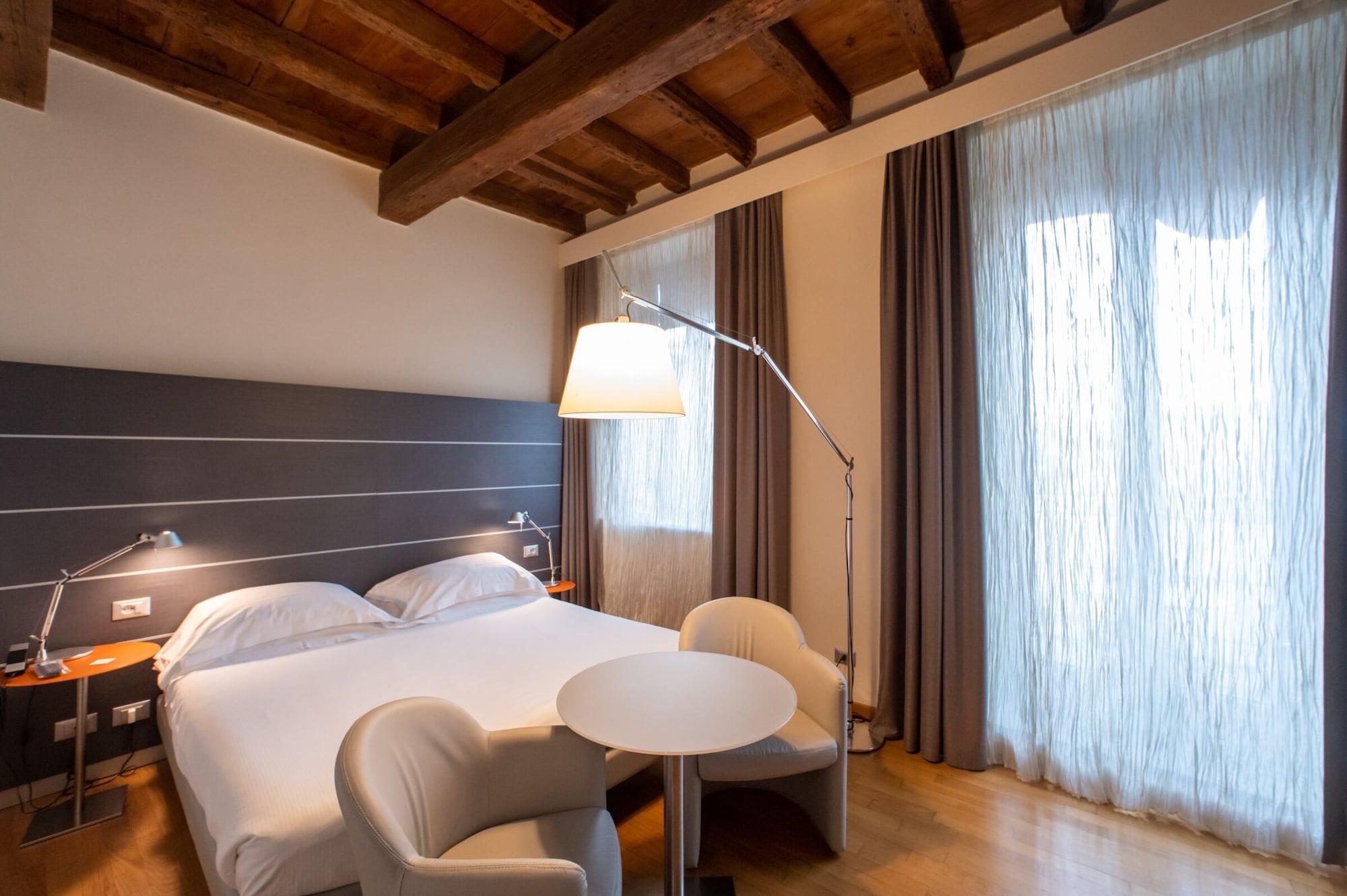 Hotel Annunziata Феррара Екстер'єр фото